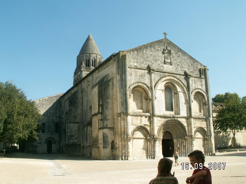 026 saintes.JPG